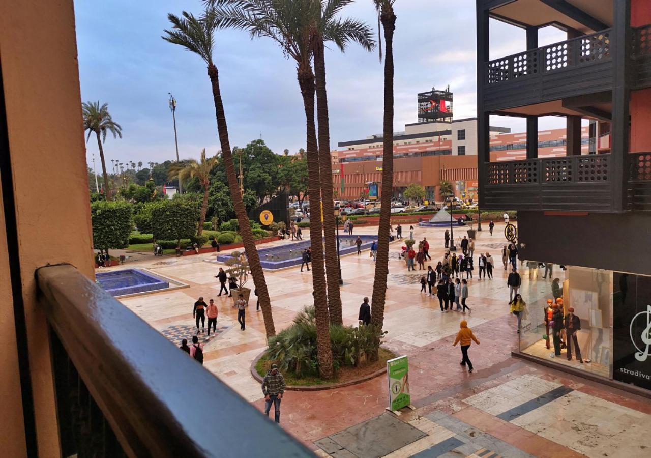 Appartement Haut Standing Gueliz Plaza Avec Vue Marrakesh Exterior photo
