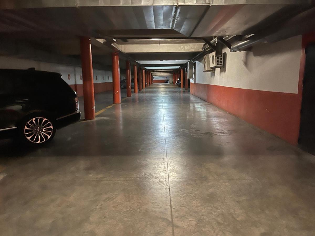 Appartement Haut Standing Gueliz Plaza Avec Vue Marrakesh Exterior photo