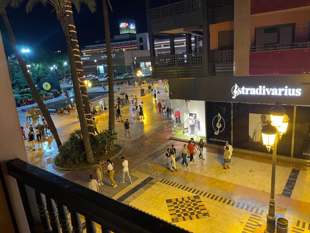 Appartement Haut Standing Gueliz Plaza Avec Vue Marrakesh Exterior photo
