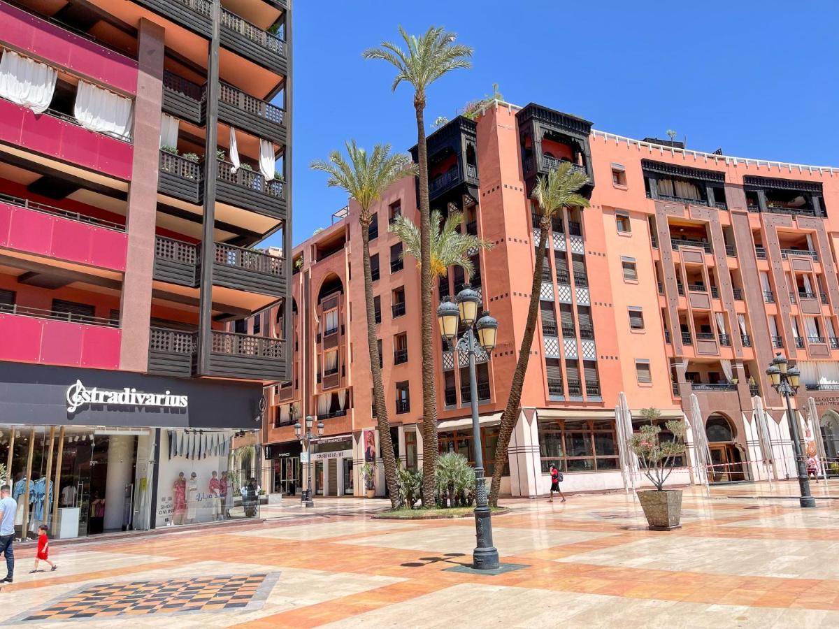 Appartement Haut Standing Gueliz Plaza Avec Vue Marrakesh Exterior photo